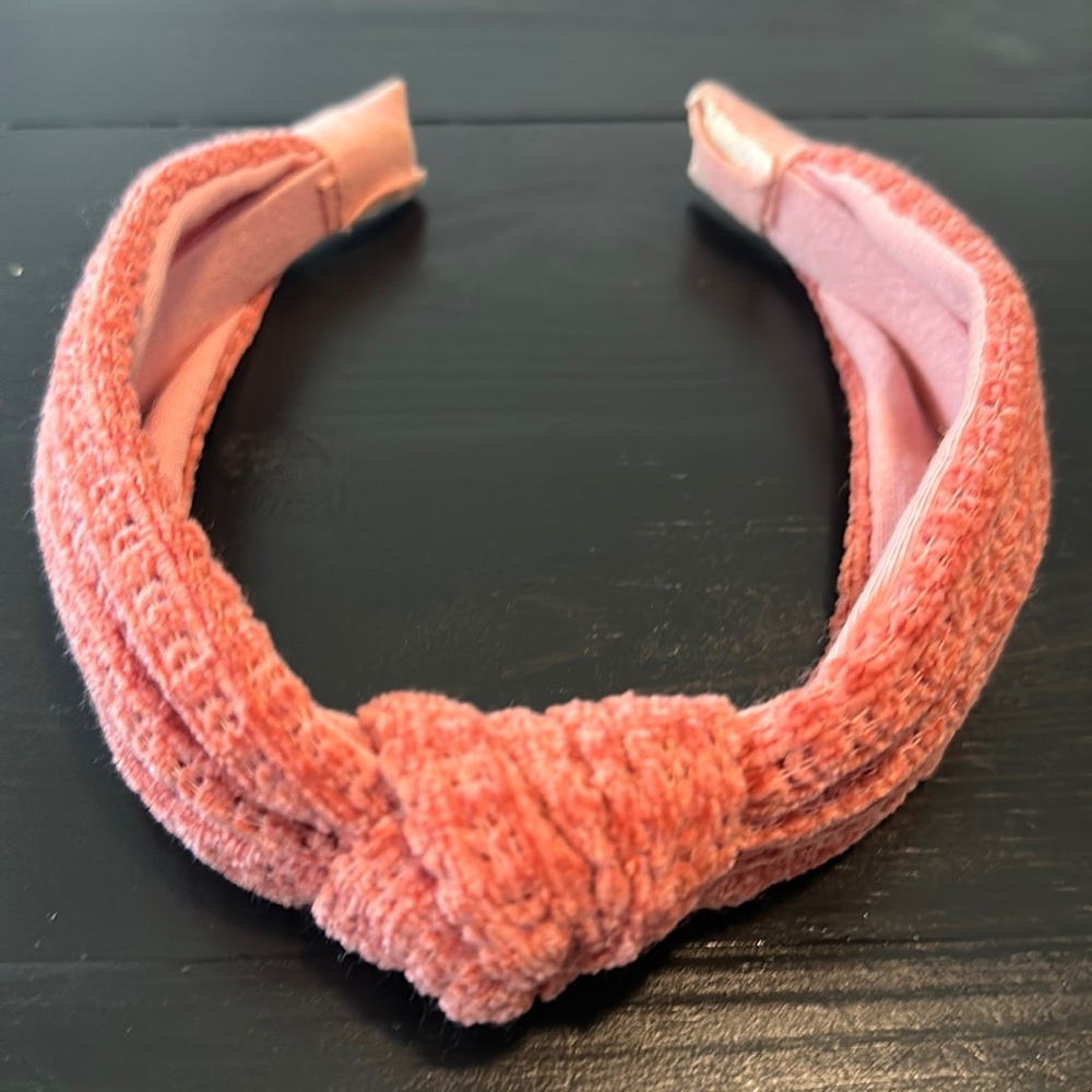 ANTHROPOLOGIE / Velvet Top-Knot Headband